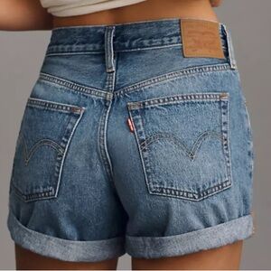 Levi’s Mid Rise Shorts
